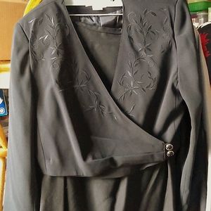 Ladies Suit - Black - Size 14